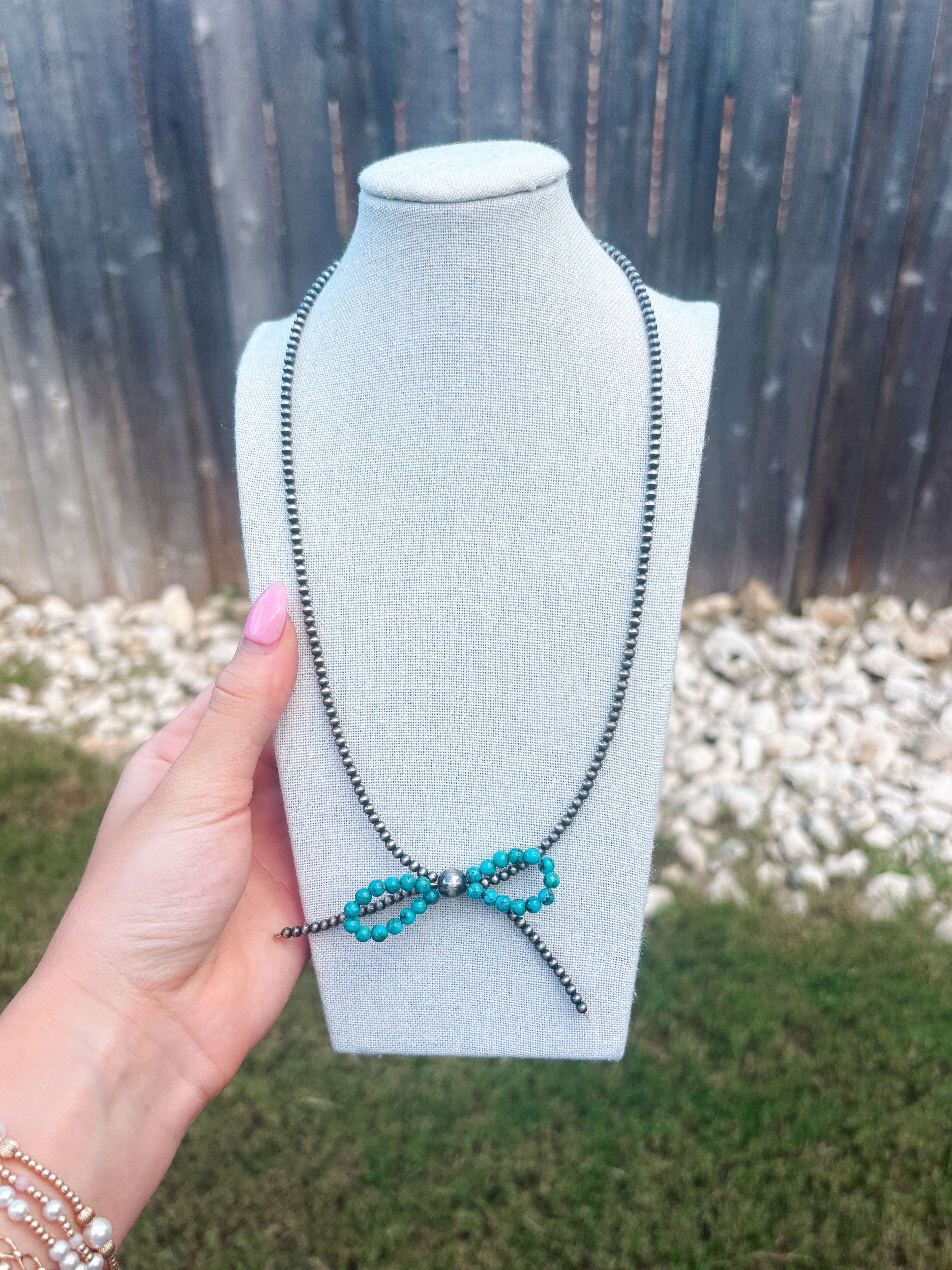 Navajo Pearl Bow Necklace